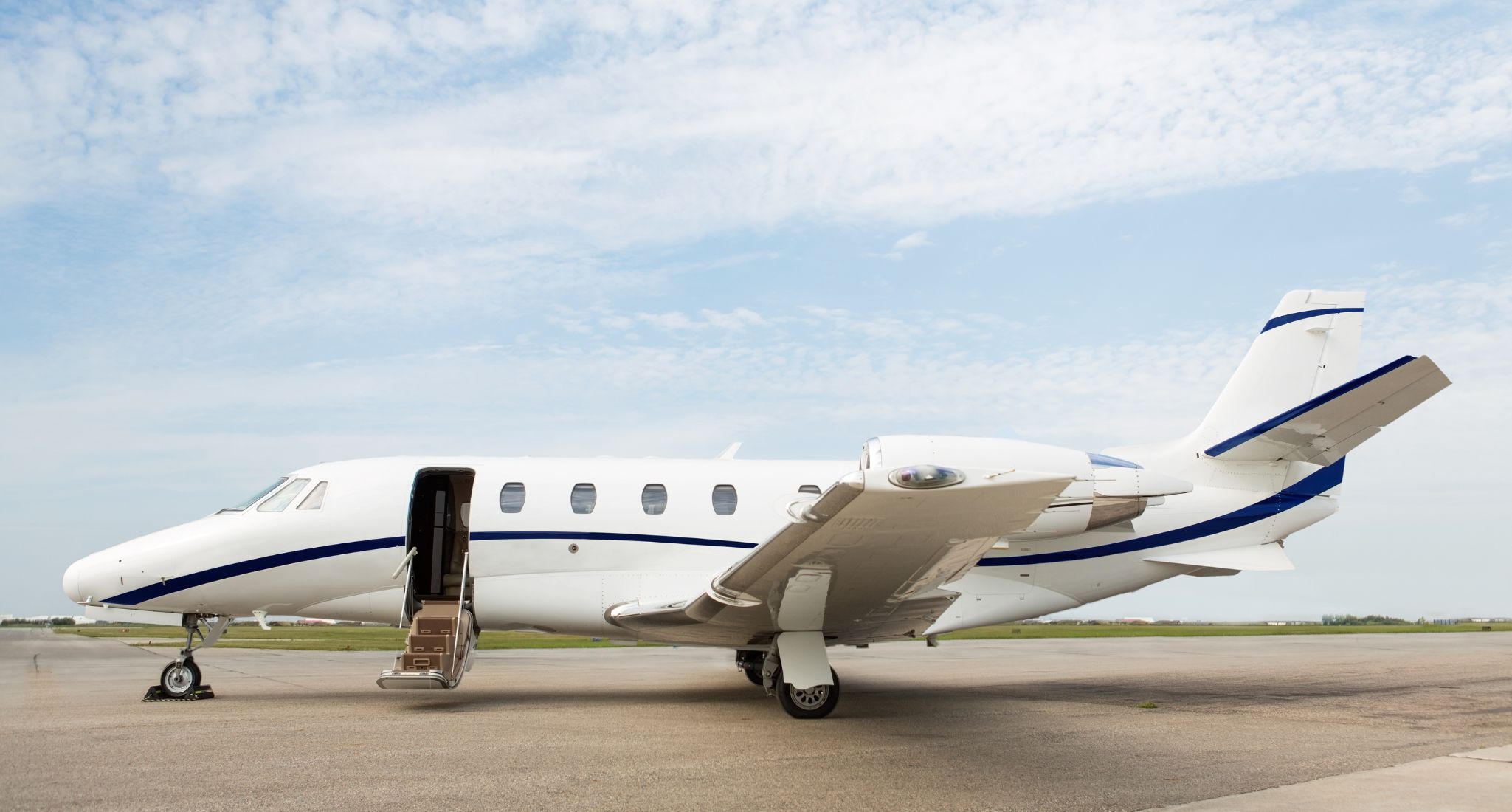 executive protection for private aviation, uhnw secure transport 2026